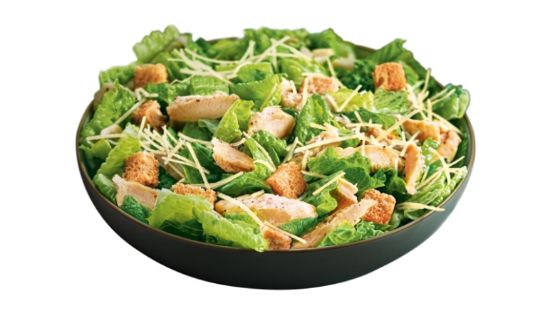 صورة سلطة سيزر بالدجاج